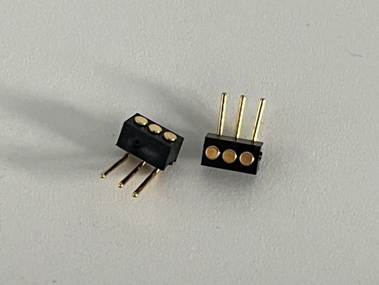 1.27mm 3pinniger Rechtswinkel Dip-Typ Messing-Flügelladung Magnetischer Pogo-Pin-Anschluss